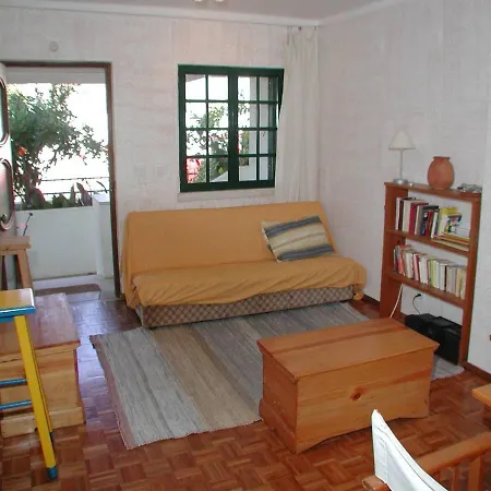 Wolf Apartment