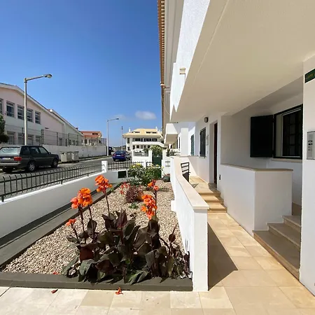 Wolf Apartment Lourinha (Lisbon)