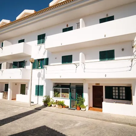 Wolf Lourinha (Lisbon)